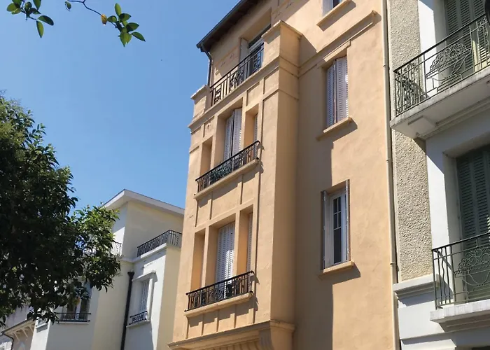 Les Sources וישי